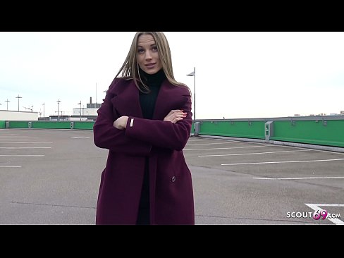 ❤️ GERMAN SCOUT HUWA ĦOLMA LI Tmiss STEELE, PARKING LOT TELLTALE U SEXY GĦALL-FLUS ❤️❌ Video tal-ħakk f'mt.porno-negrov.ru ❤