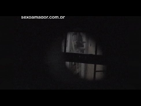 ❤️ Blondie tiġi filmata segretament minn voyeur tal-viċinat moħbi wara briks vojta ❤️❌ Video tal-ħakk f'mt.porno-negrov.ru ❤